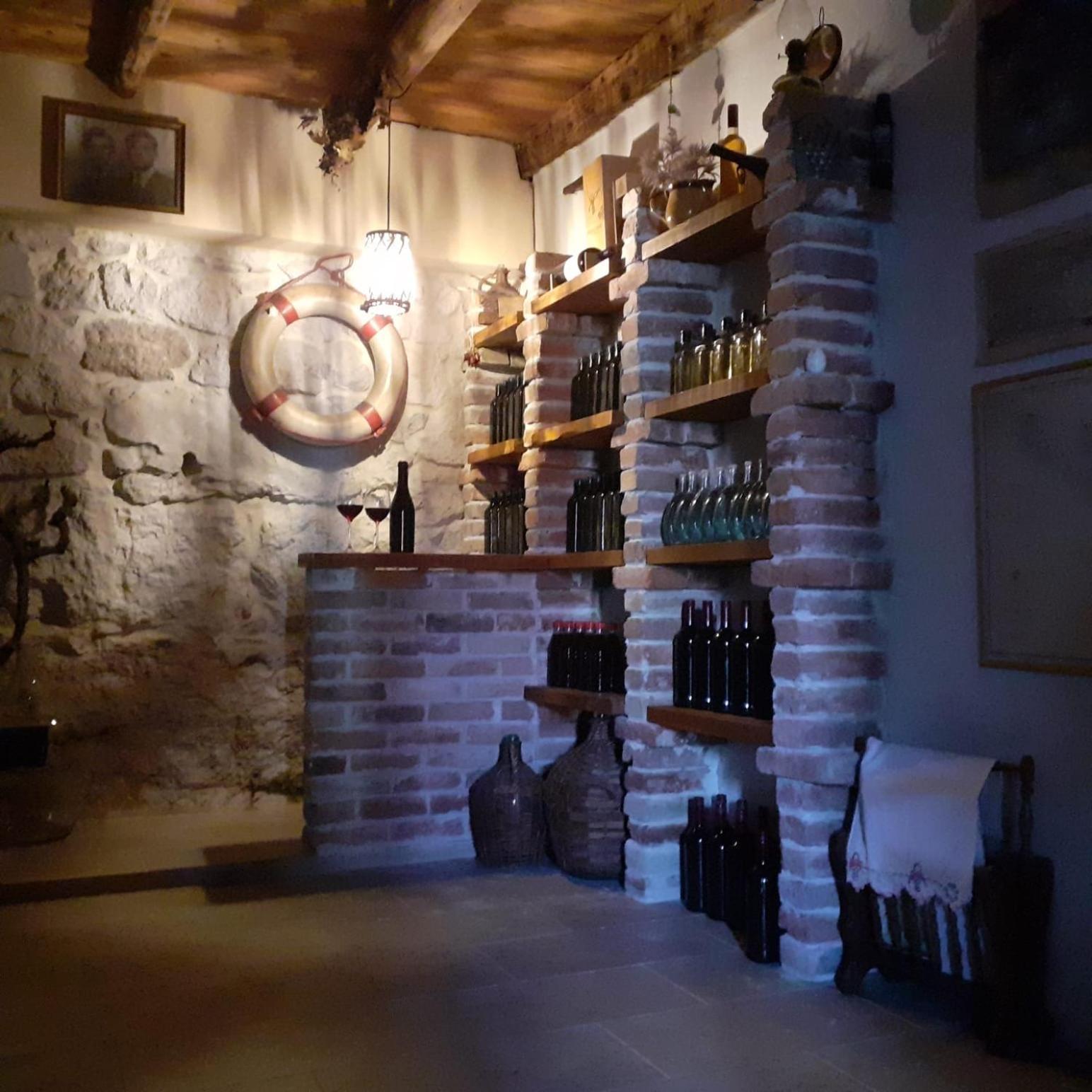 Villa Sv. Vid Sevid Bagian luar foto