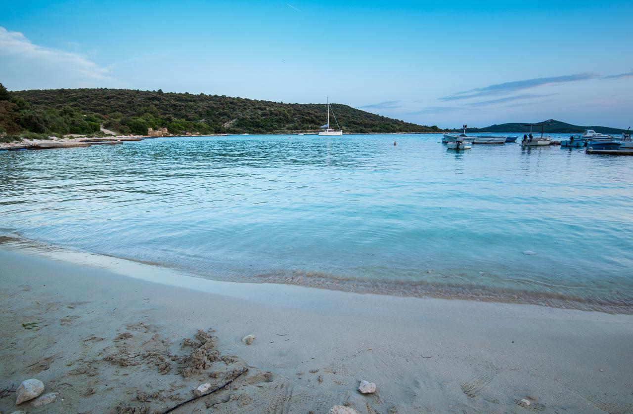 Villa Sv. Vid Sevid Bagian luar foto